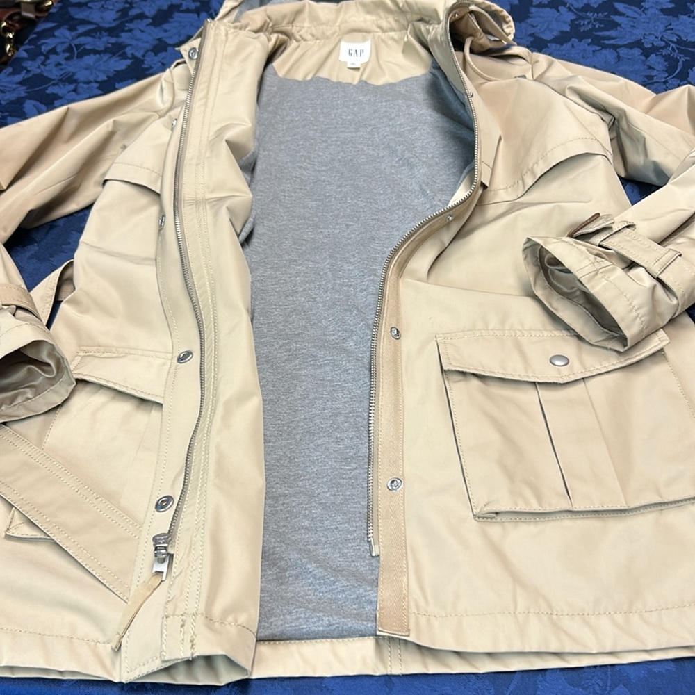 GAP jacket - Picture 10 of 12